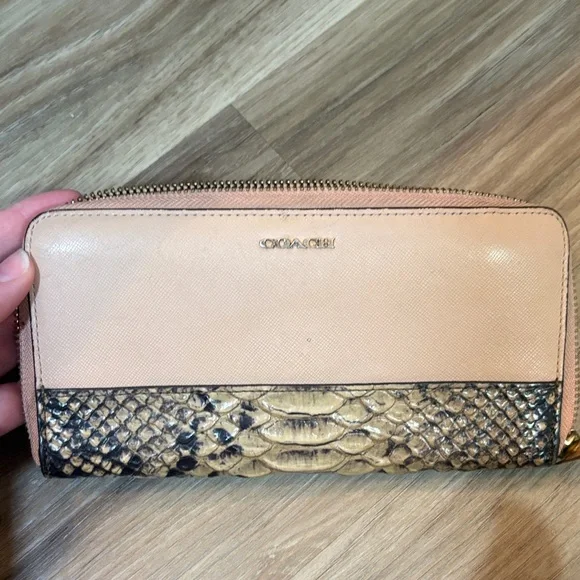Coach Tan and Snake Print Women's Wallet (project wallet dirty) - Picture 1 of 11